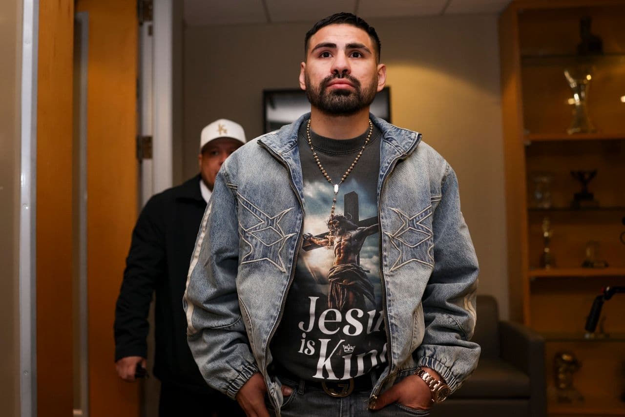 With 12-1 Odds In Devin Haney’s Favor, Jose Ramirez Urges Fans To Wager $100 On Him