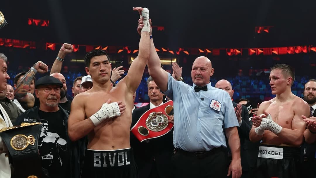 Bivol ends layoff, dominates Eifert in light heavyweight title defense