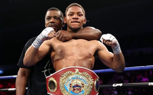 Brian Norman Sr. says of training his son: 'I will not be in the corner at all'