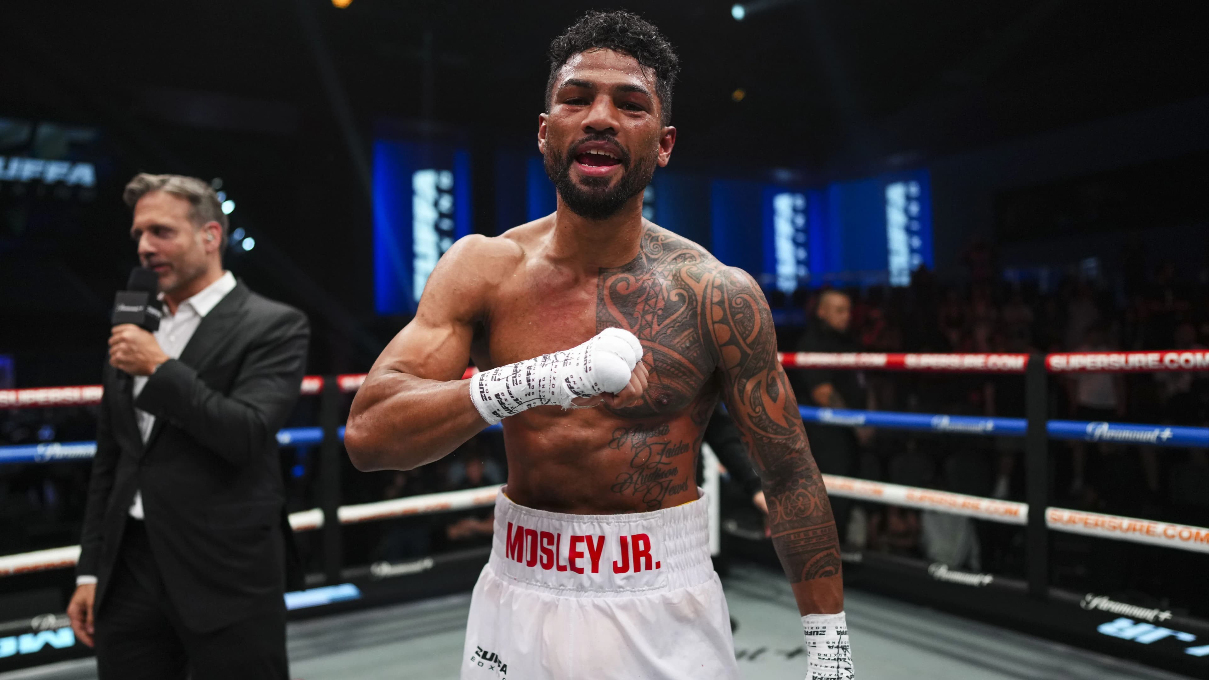 Mosley knocks out Bohachuk in sixth round, his biggest win