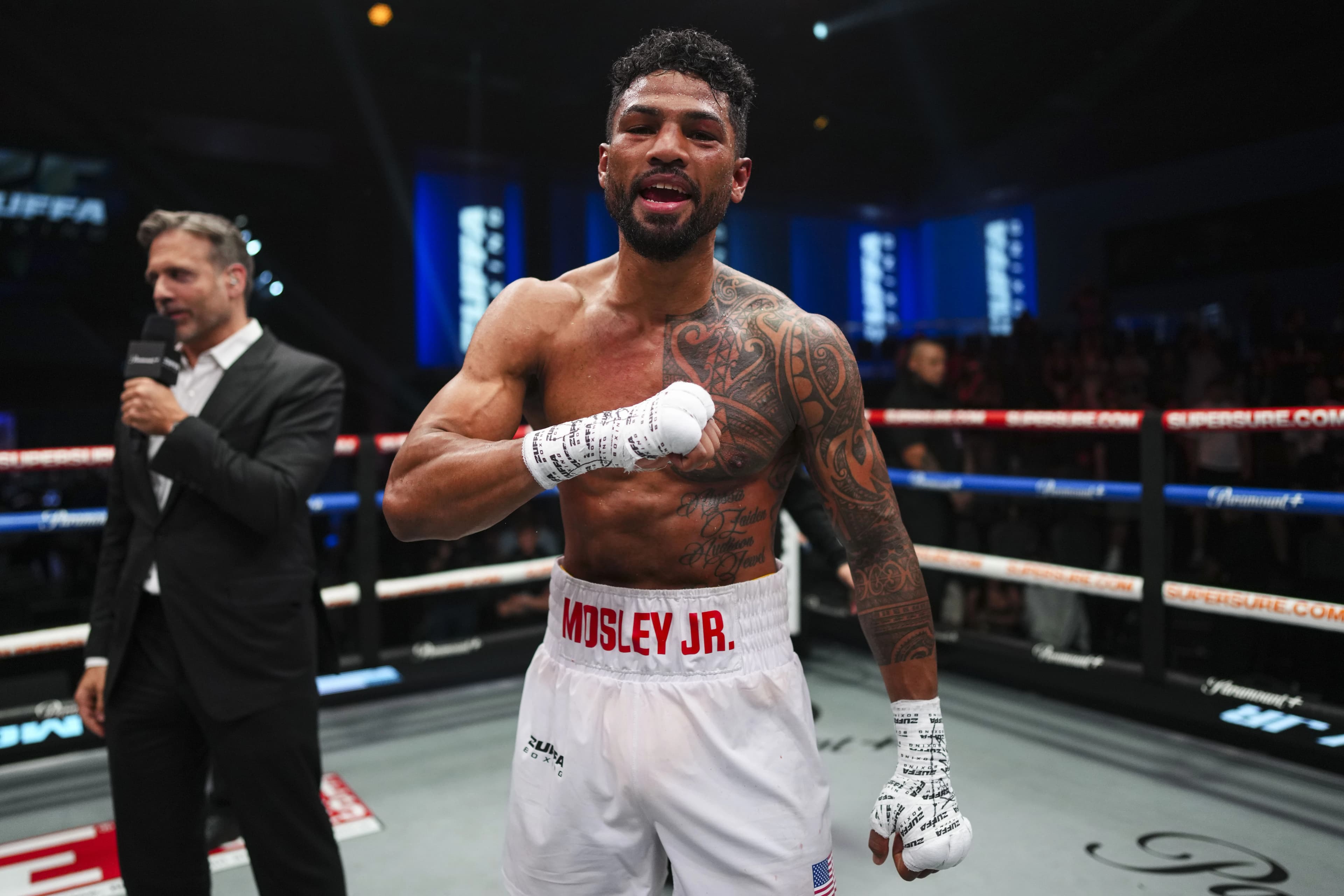 Mosley knocks out Bohachuk in sixth round, his biggest win