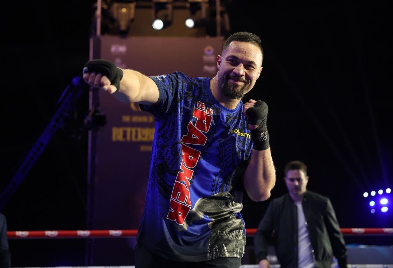 Parker's Aim is To Fight Usyk For Title, Coach Feels Itauma Could Get 'Very Hurt'