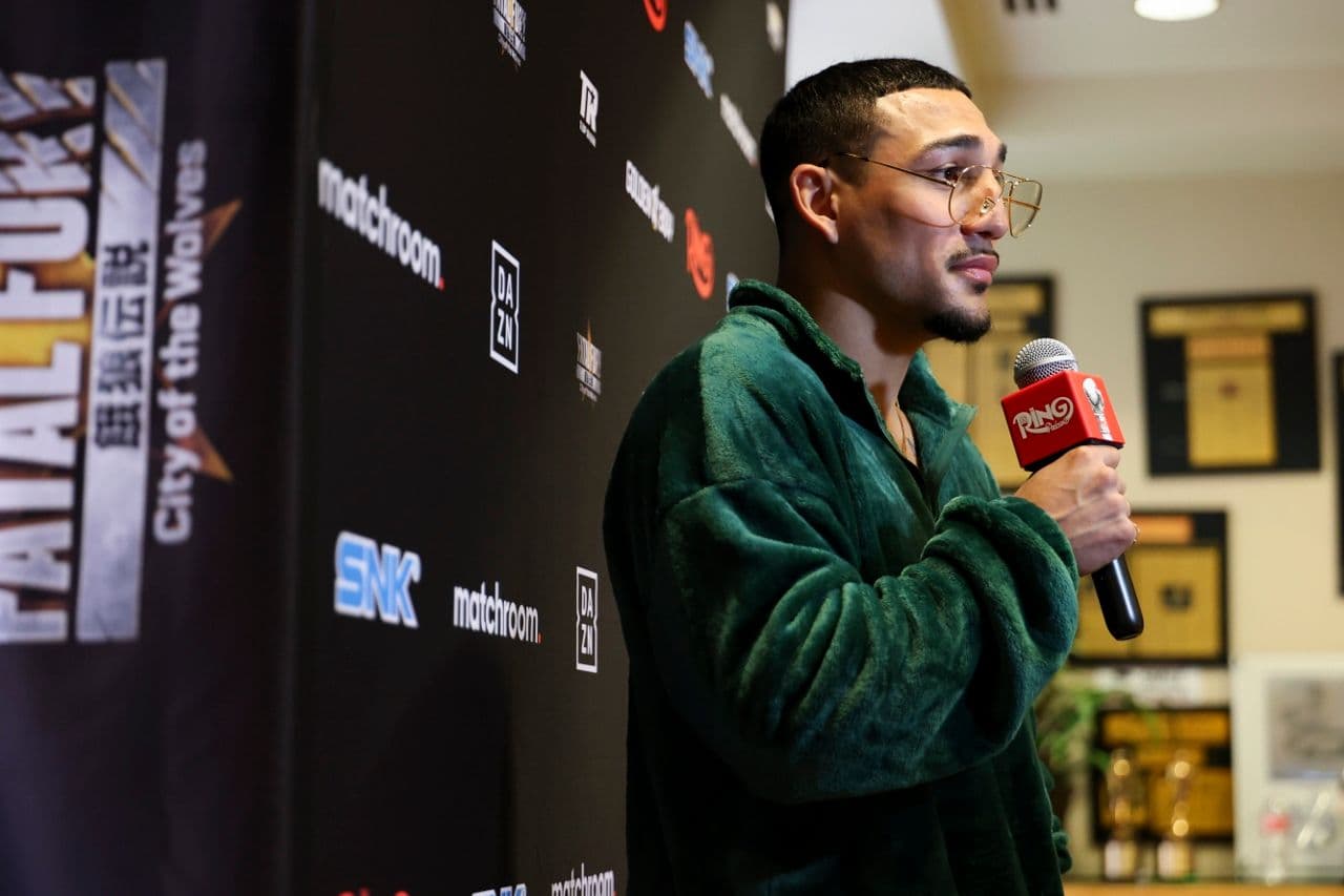 Teofimo Lopez Stays Petty Toward Rival: 'You’re Welcome, Kambosos'