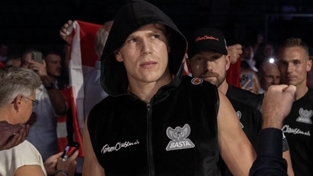 Jacob Bank looks to stop Paulinus Ndjolonimu: 'I'm a level above'