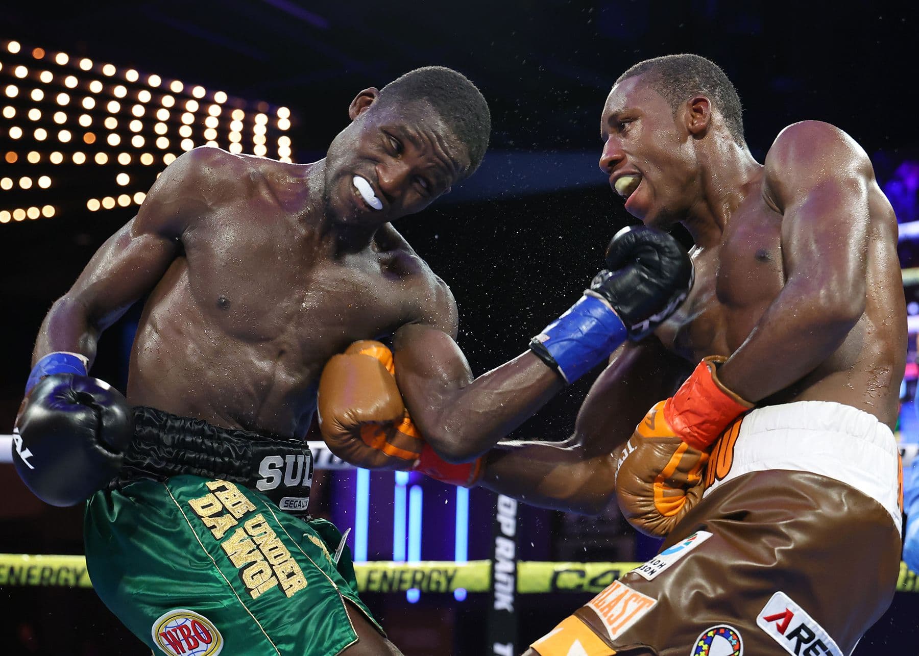 Bruce Carrington overcomes tricky Sulaiman Segawa, wins majority decision