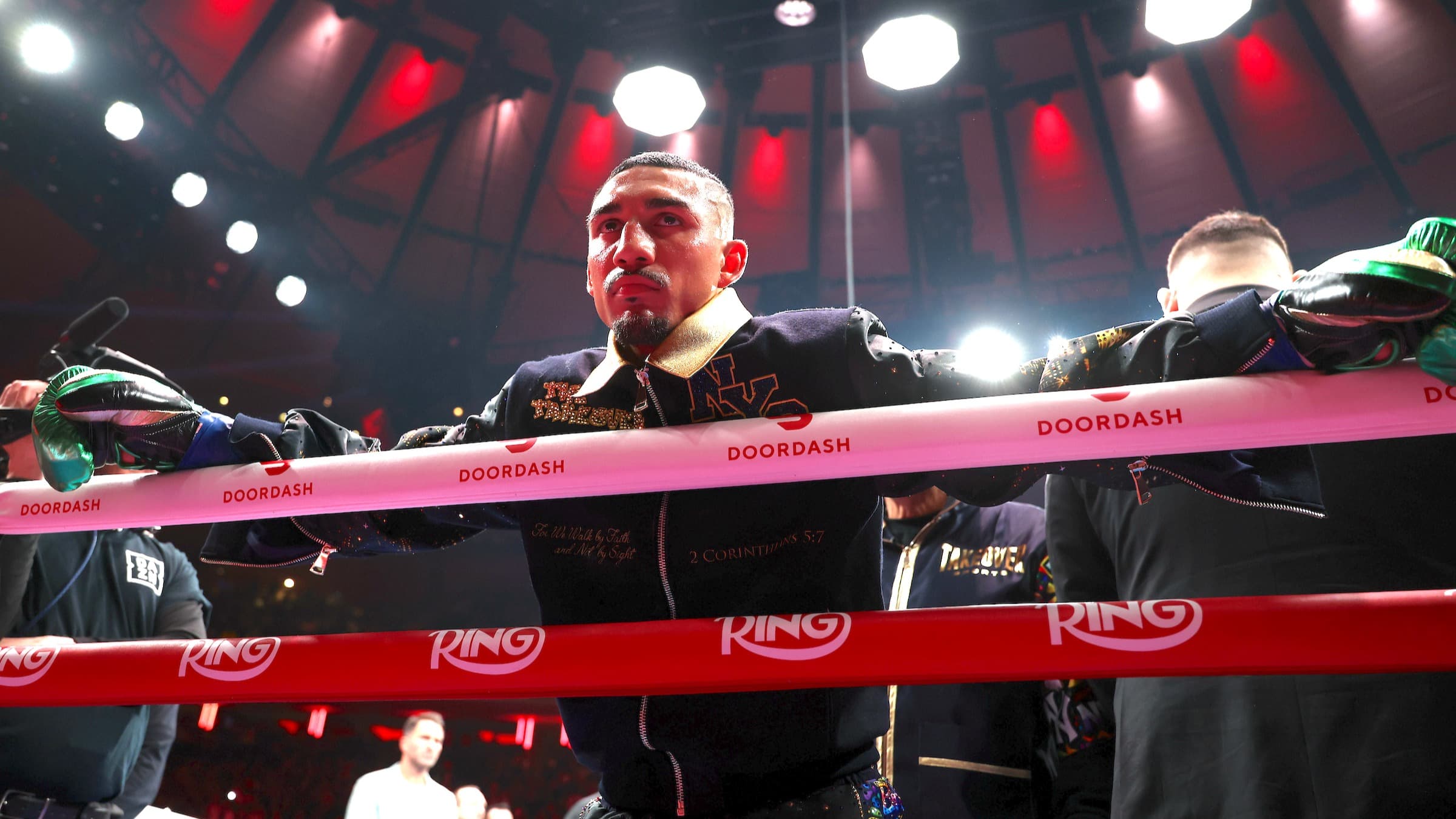 WBA orders Lopez-Catterall, Munguia-Melikuziev